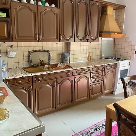 Comfy Spacious Apartman